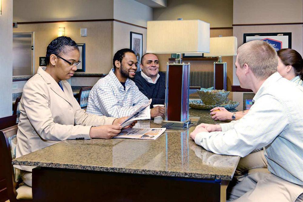 Hampton Inn & Suites Oklahoma City-Bricktown Restaurant photo