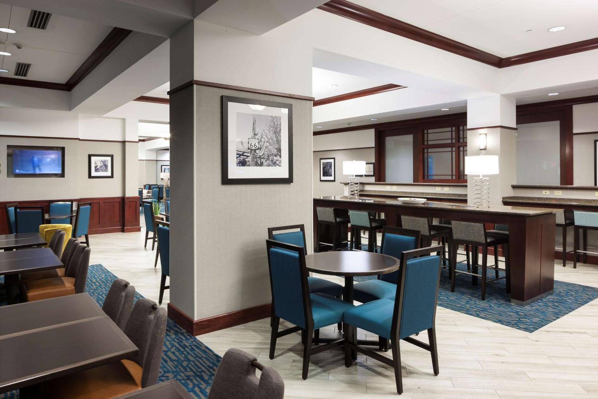 Hampton Inn & Suites Oklahoma City-Bricktown Exterior photo